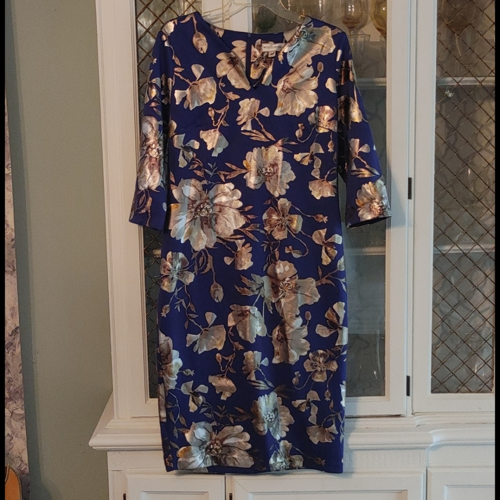Elegant blue floral dress